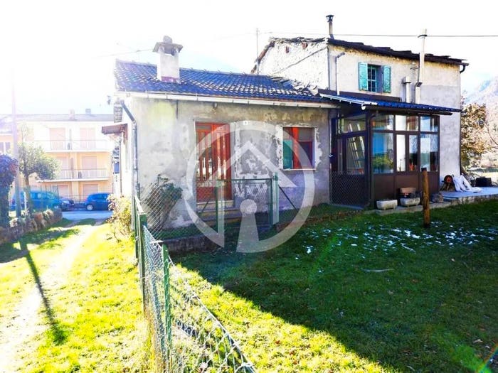 Casa con 6 locali in vendita in Via Roma, Centro, Bobbio Pellice