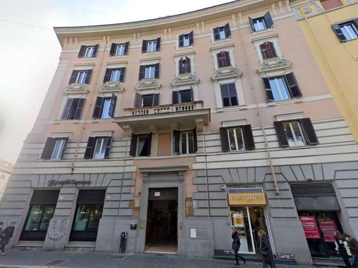 Appartamento quadrilocale in vendita in Piazza dei Re di Roma, Re di Roma, Roma