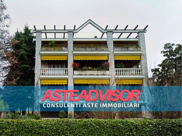 Appartamento con 6 locali in vendita in Quartiere Figino Via Filippo Anghileri, Figino, Milano
