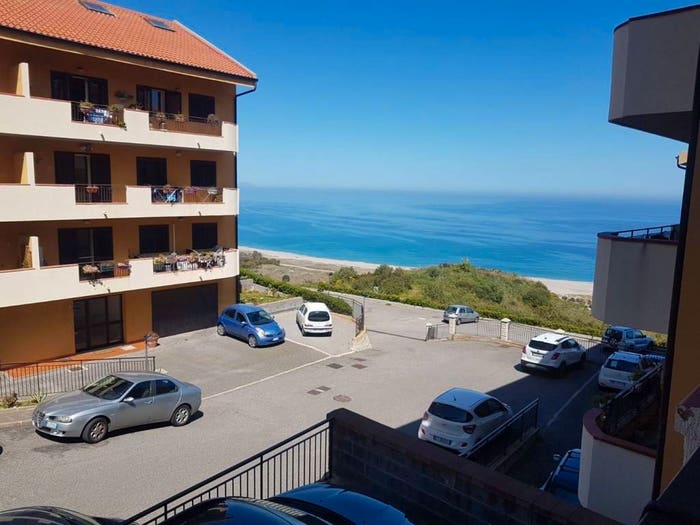 Appartamento quadrilocale in vendita in Via Archimede, Faro Superiore Sperone, Messina