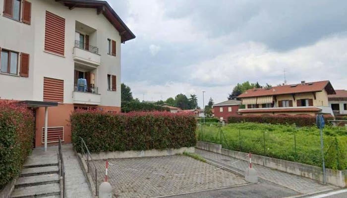 Appartamento trilocale in vendita in via Papa Giovanni Paolo II, Lomazzo