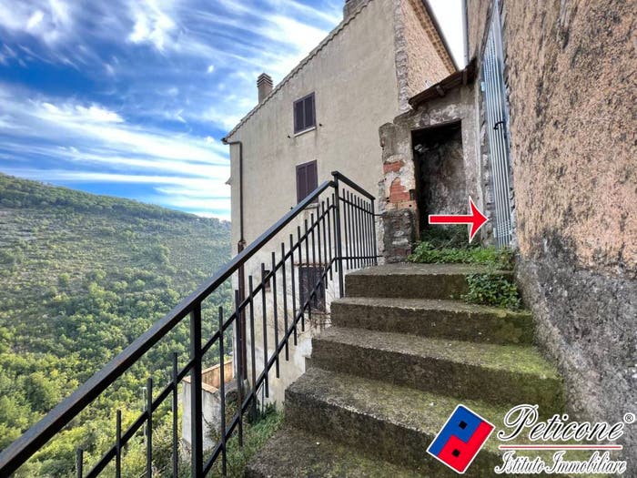 Appartamento quadrilocale in vendita in Via del popolo, Centro, Lenola
