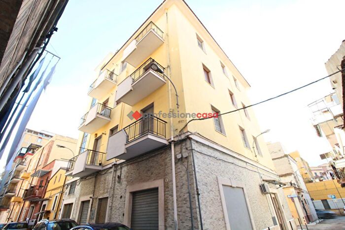 Appartamento con 5 locali in vendita in Vico Viola, Foggia