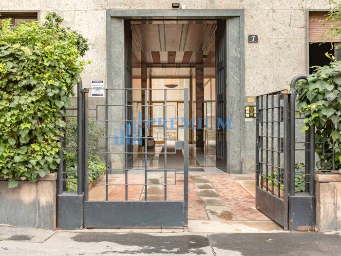 Appartamento bilocale in vendita in Via Bianca di Savoia, Quadronno Crocetta, Milano