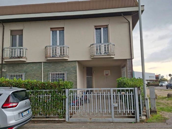 Casa quadrilocale in vendita in Via Leonardo da Vinci, Centro, Garlasco