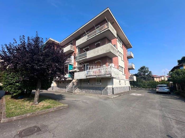 Appartamento trilocale in vendita in Via SANTA CATERINA B, Centro, Borgaro Torinese