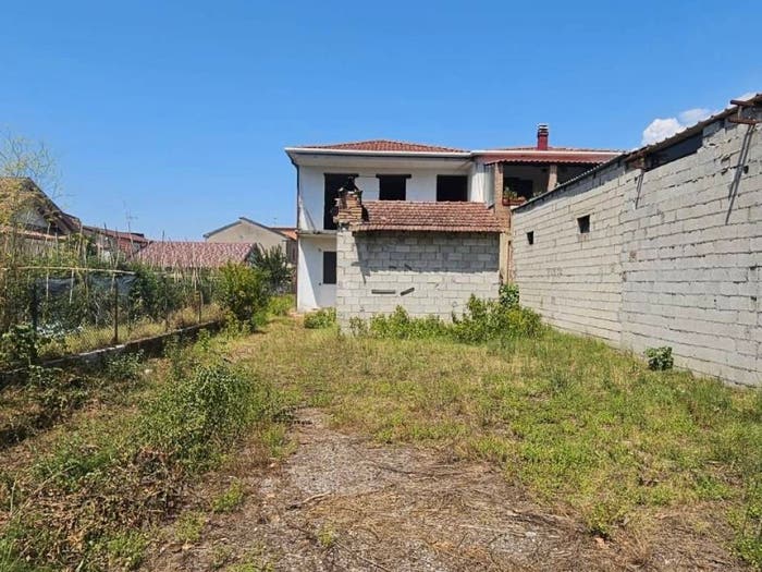 Appartamento quadrilocale in vendita in Via Rieti, Pratillo, Frosinone