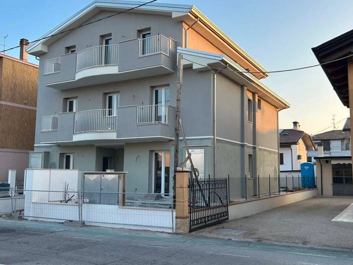 Appartamento quadrilocale in vendita in Via Alcide De Gasperi, Gambettola