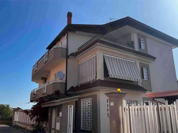Appartamento con 6 locali in vendita in Via casacelle, Casacelle Arco Sant'Antonio, Giugliano in Campania