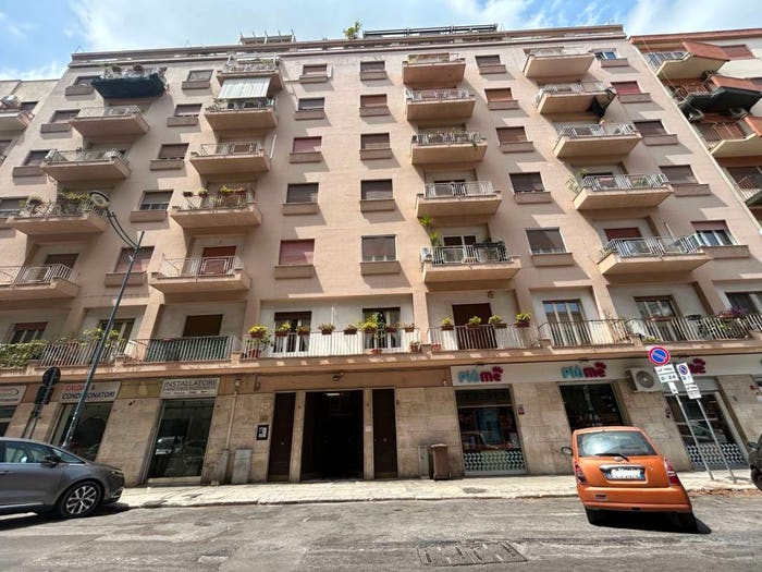 Appartamento quadrilocale in vendita in Via Saverio Scrofani, Libertà Villabianca, Palermo