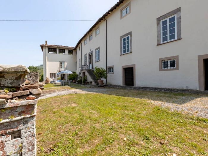 Casa con 6 locali in vendita in Via di Vicopelago, Massa Pisana Vicopelago, Lucca