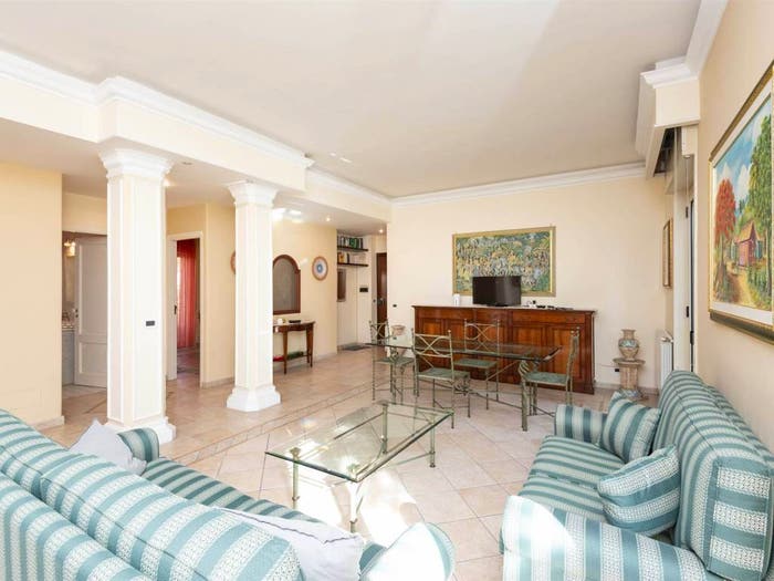 Appartamento con 5 locali in vendita in VIA SEMINARA, Centro, Gravina di Catania