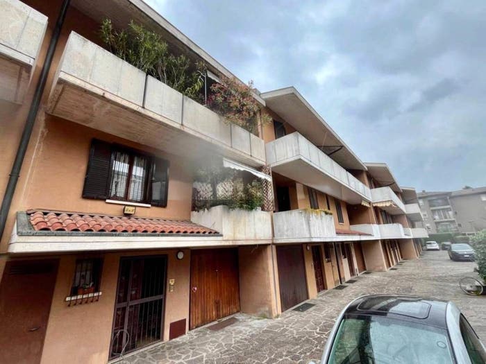 Casa con 5 locali in vendita in Viale Caduti sul Lavoro, Colognola, Bergamo