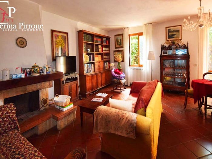 Casa con 6 locali in vendita in Balatro, Bagno a Ripoli