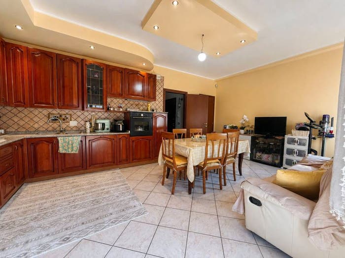 Appartamento quadrilocale in vendita in Via Enrico De Nicola, Centro, Casalgrande
