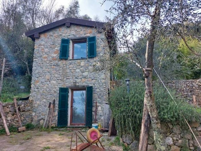 Casa bilocale in vendita in Via Caffaggio, Ameglia