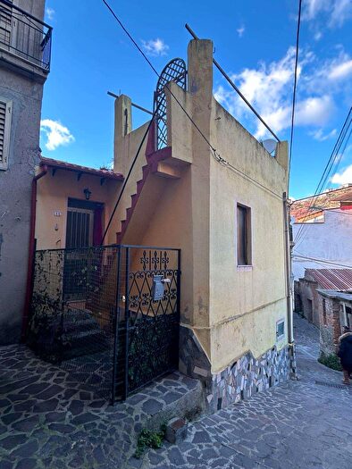 Casa trilocale in vendita in Reggio Calabria