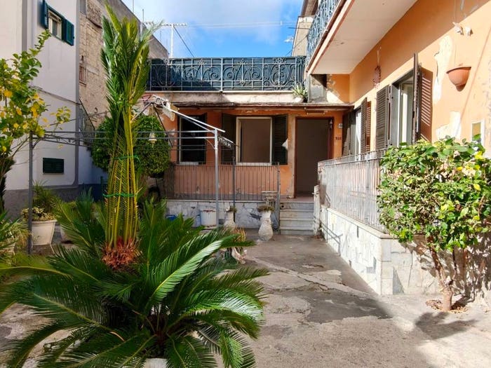 Casa trilocale in vendita in Mariglianella