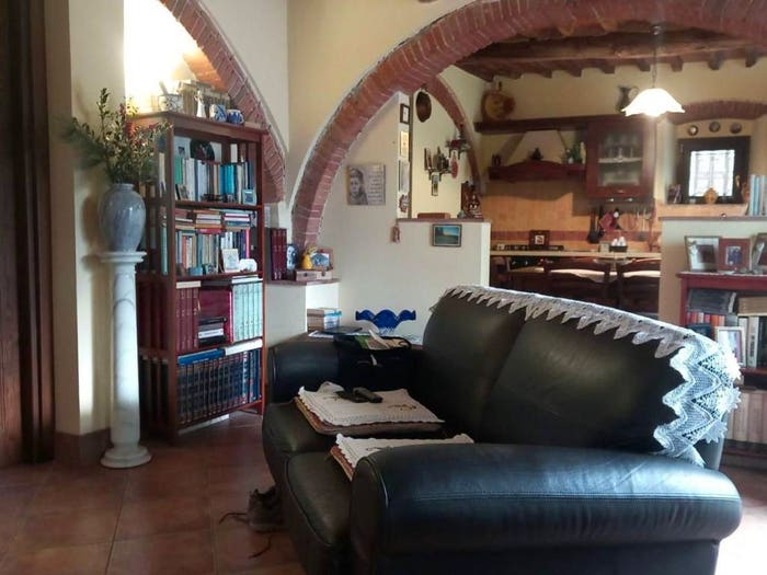 Casa con 6 locali in vendita in Centro, Carrara