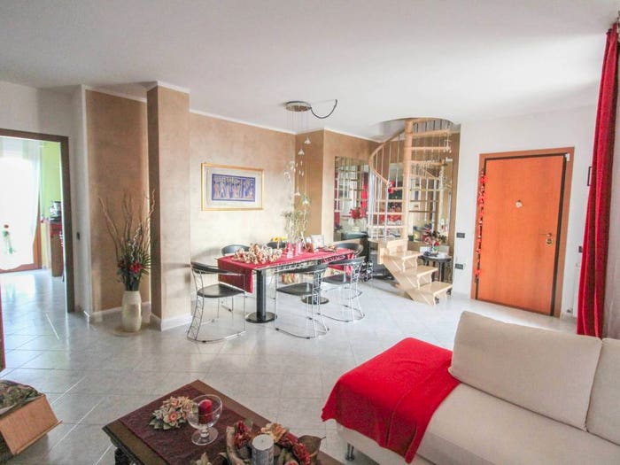 Appartamento con 5 locali in vendita in Via di Mezzo Sud, Navacchio Sud, Cascina