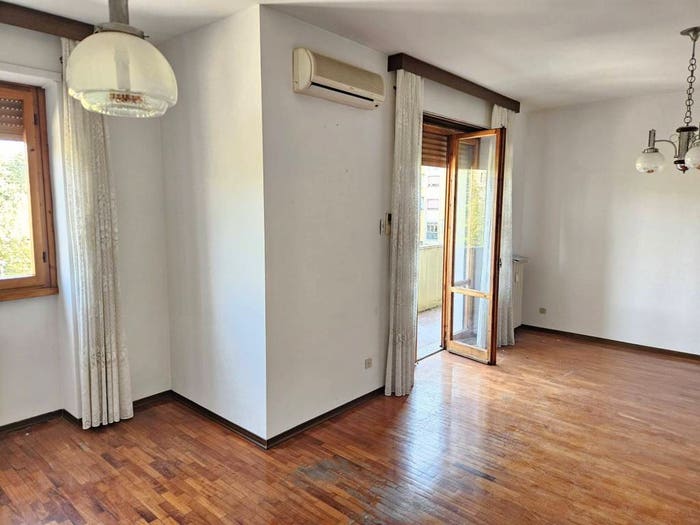 Appartamento con 5 locali in vendita in Via Antonio Canova, Cintoia Le Torri, Firenze
