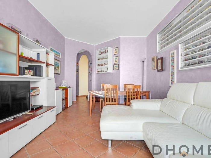 Appartamento trilocale in vendita in Via Breno Milano MI Italia, Lodi Brenta, Milano
