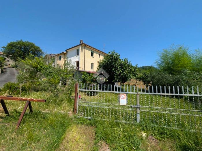 Casa trilocale in vendita in Via Conca, Monte Grimano Terme
