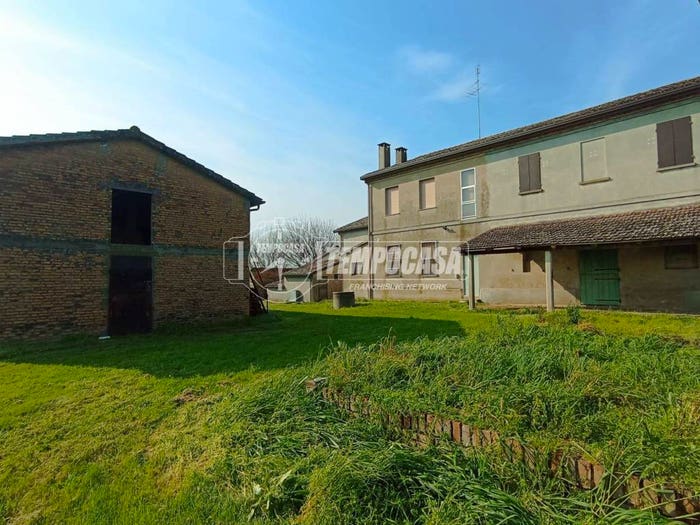 Casa con 5 locali in vendita in Via Argine Destro Montone, Roncalceci Longana, Ravenna