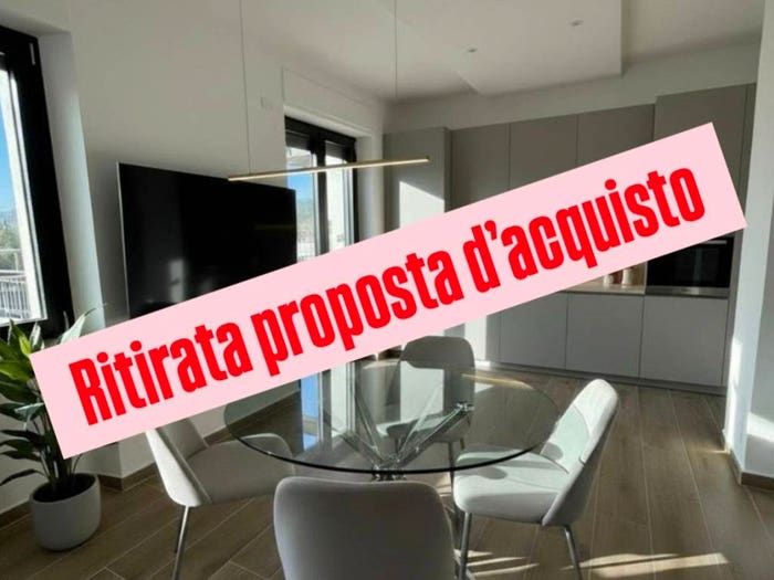 Appartamento trilocale in vendita in Via Felice Pusterla, Centro, Grandate