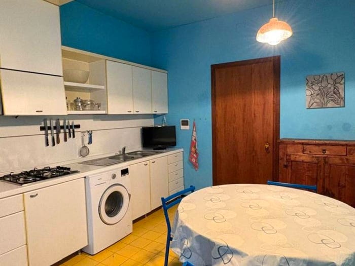 Appartamento trilocale in affitto in Via Vespri Siciliani, Piazza Napoli, Milano
