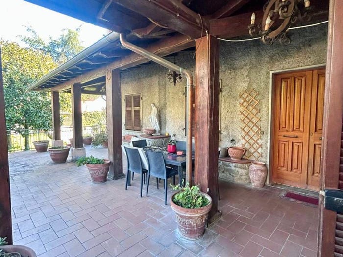 Casa con 6 locali in vendita in Magliano, Fivizzano