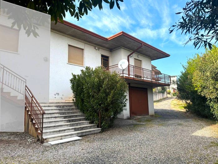 Casa quadrilocale in vendita in Via Roma, Centro, Montecchia di Crosara