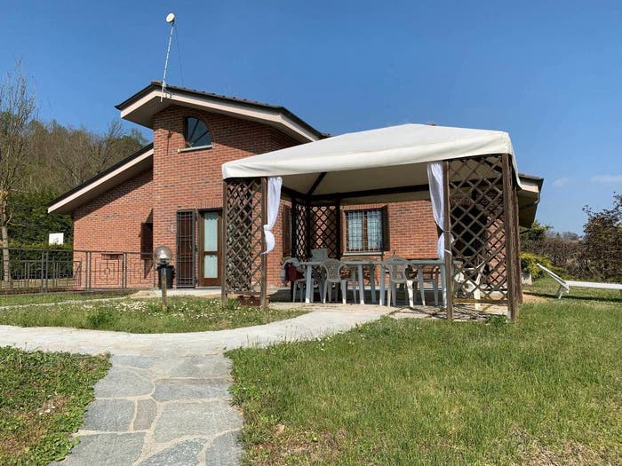 Casa con 6 locali in vendita in Frazione Sessant, Sessant San Grato, Asti