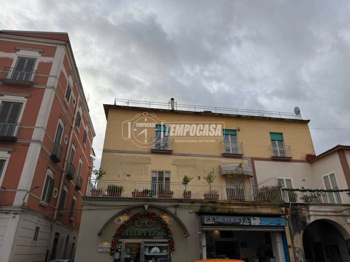 Appartamento quadrilocale in vendita in Corso Umberto I, Centro, Marigliano