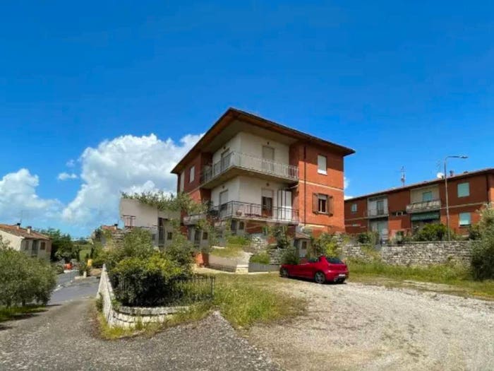 Casa monolocale in vendita in Via Don Giovanni Minzoni, San Giovanni D'Asso, Montalcino
