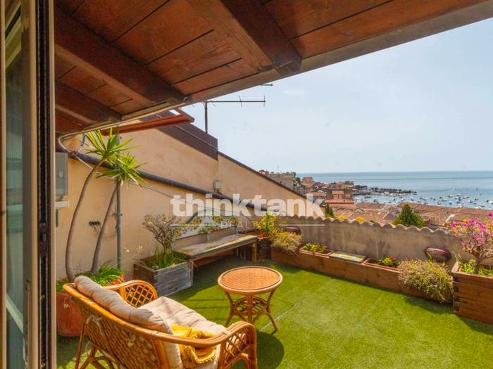 Casa con 6 locali in vendita in Via Capomulini, Santa Caterina Santa Maria delle Grazie Capomulini, Acireale