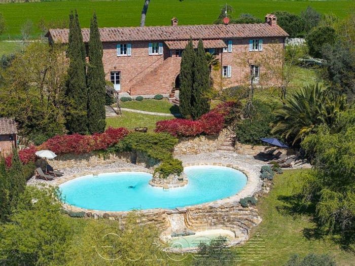 Casa con 6 locali in vendita in I Bertoni, Castiglione del Lago