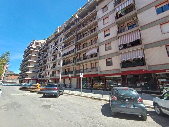 Appartamento trilocale in vendita in Via Evemero Nardella, Piazza Aldo Moro Parco San Felice, Foggia