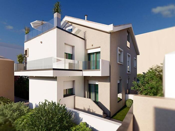 Appartamento bilocale in vendita in Via Giosuè Carducci, Borghetto Santo Spirito