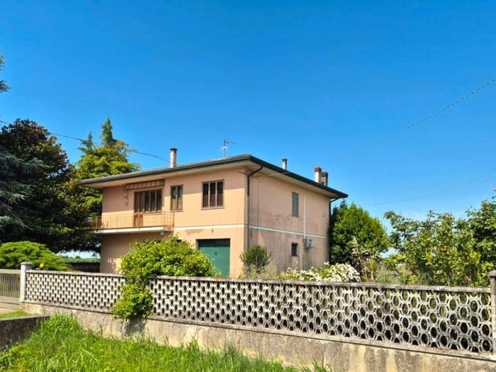 Casa con 5 locali in vendita in Centro, Roveredo di Guà