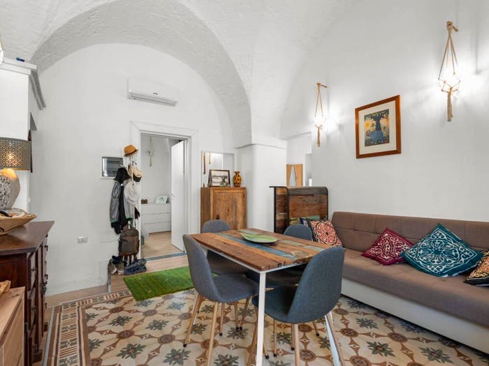 Appartamento bilocale in vendita in Piazzetta Sascianne, Centro, Galatone