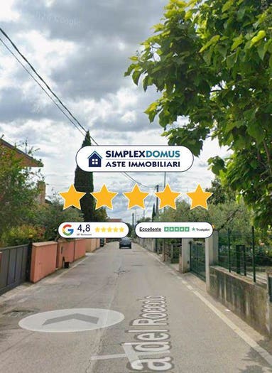 Appartamento quadrilocale in vendita in Via del Roccolo, Sanmagno Sterpete Corvia, Foligno