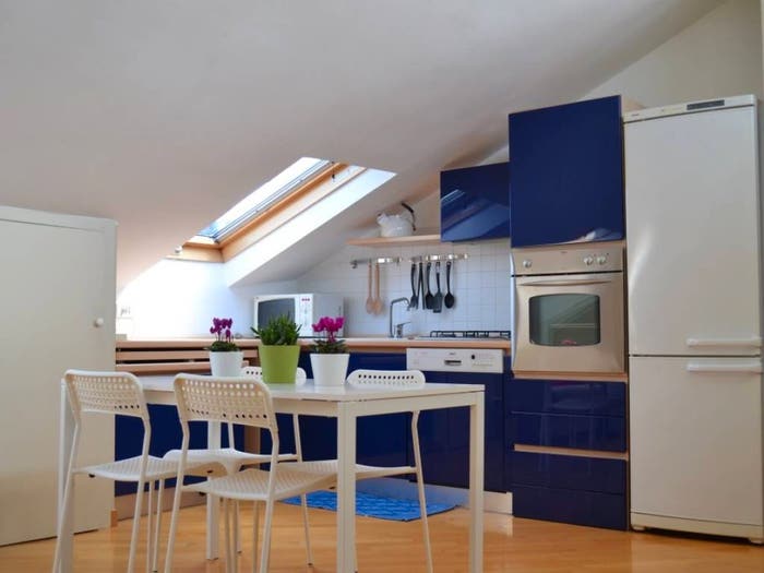 Casa bilocale in affitto in Via San Vincenzo, Corso Genova, Milano