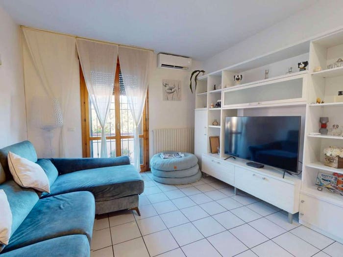 Casa con 6 locali in vendita in via San Carlo, Medicina Buda, Medicina