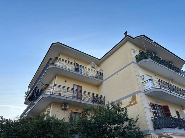 Appartamento trilocale in vendita in Via bartolo longo, Ponticelli, Napoli