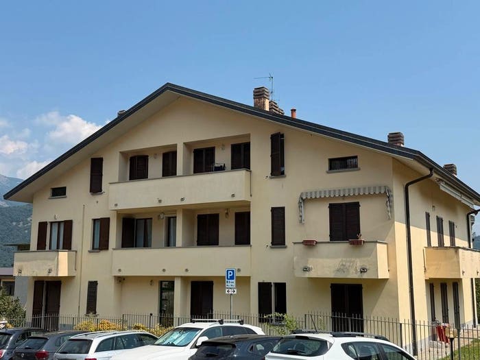 Appartamento trilocale in vendita in Via San Francesco, Centro, Airuno