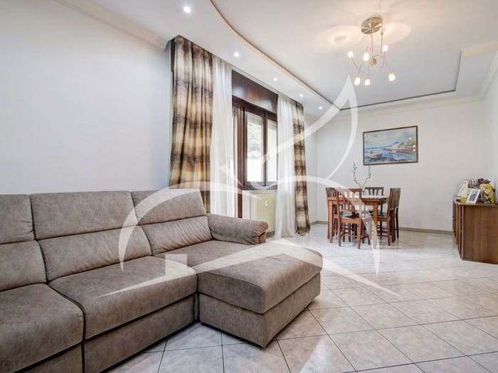 Appartamento con 5 locali in vendita in Via Giardini, Sarche, Madruzzo