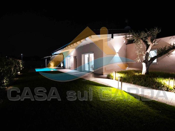 Casa quadrilocale in vendita in Via Grezze, Entroterra, Desenzano del Garda