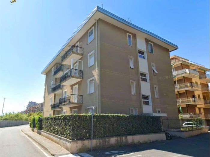Appartamento trilocale in vendita in Via TEVERE, Borghetto Santo Spirito