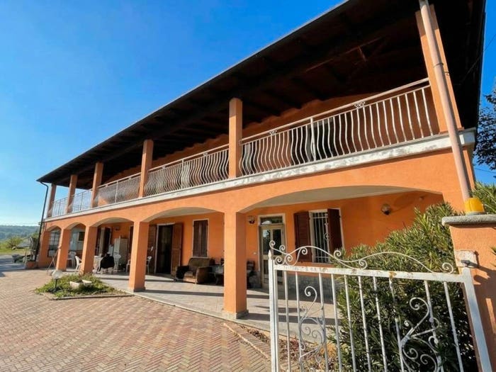 Casa con 6 locali in vendita in Via Roma, Castelletto Merli